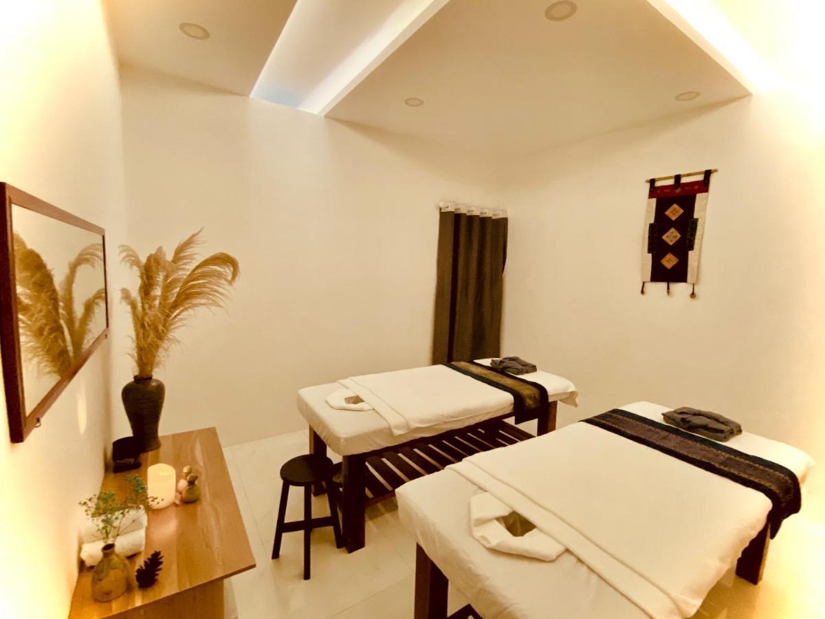 Herbs Spa & Hotel Grand World Phu Quoc Bagian luar foto